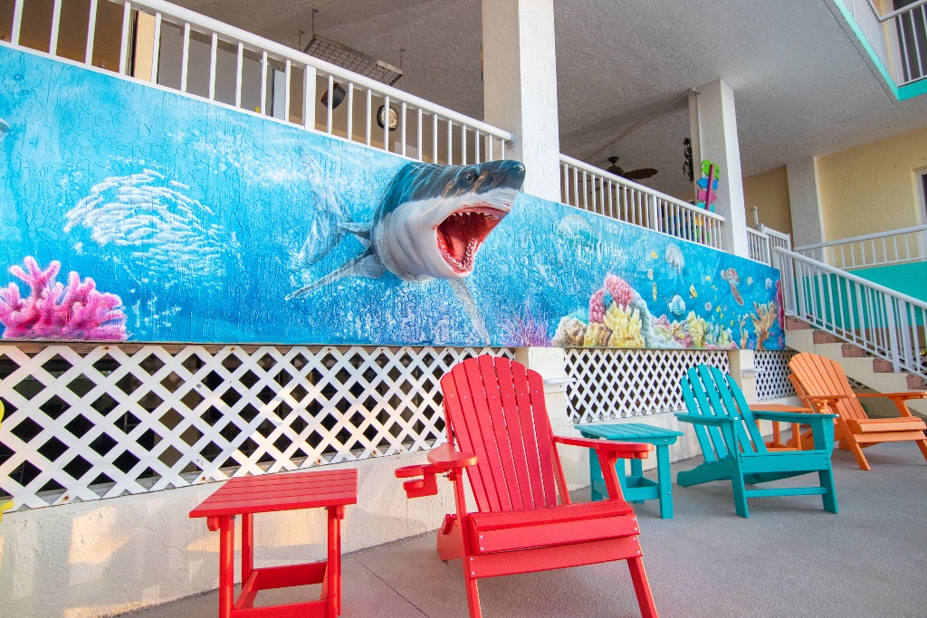 Sombrero Beach Rentals, Sleeps 14, Waterfront, Sombrero Beach, Florida Keys Rentals, Private Pool, Dock  -- Cynthis Gephart
